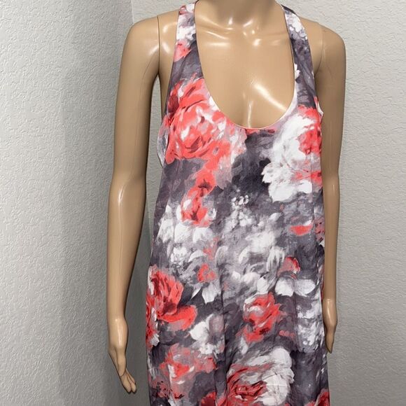 NWT-Aakaa sexy maxi dress, with dramatic back. - Picture 4 of 5